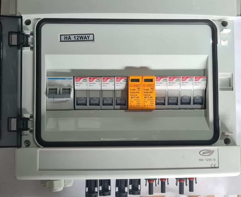 COMBINER BOX KING 5kw 4 inputs 1 output (VAT Incl.) - Full Circle Solar